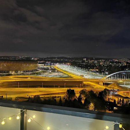 Apartament Przy Bursztynowym Stadionie Гданск Екстериор снимка