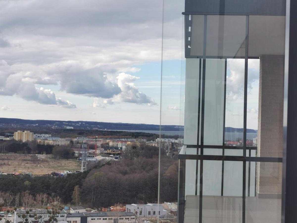 Apartament Przy Bursztynowym Stadionie Гданск Екстериор снимка