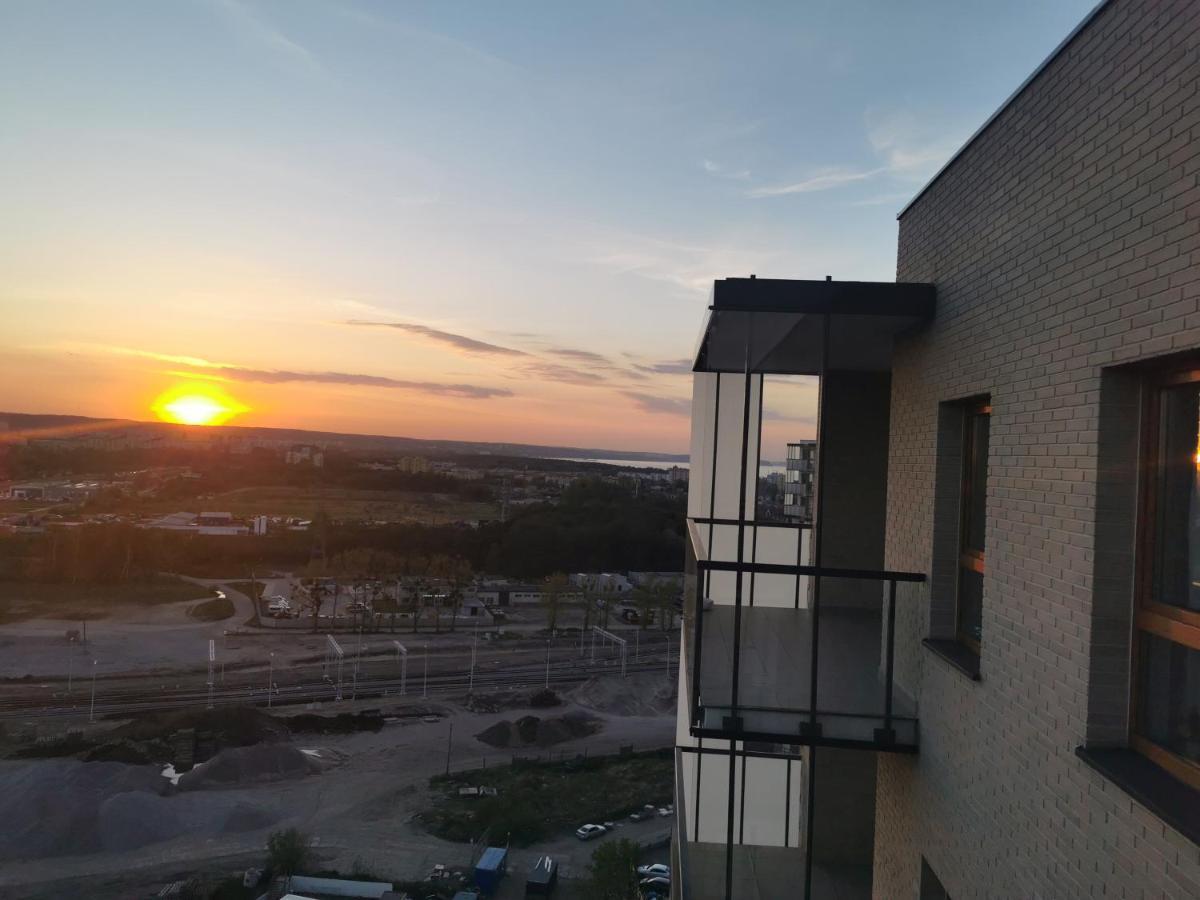 Apartament Przy Bursztynowym Stadionie Гданск Екстериор снимка