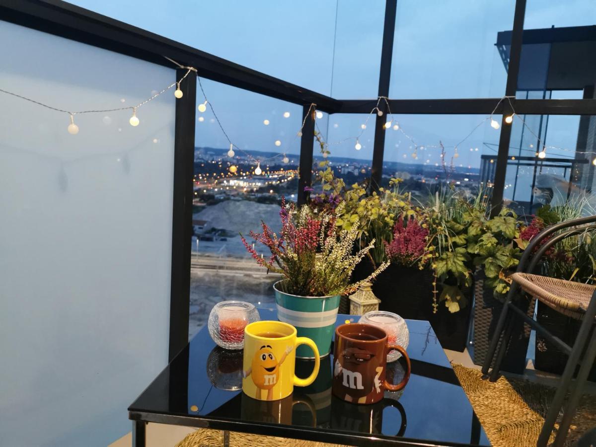 Apartament Przy Bursztynowym Stadionie Гданск Екстериор снимка