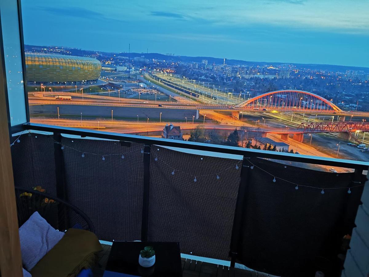 Apartament Przy Bursztynowym Stadionie Гданск Екстериор снимка
